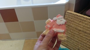 DashingSantaBathBomb1